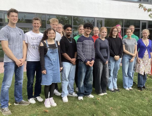 Das Schülerratsteam im Innenhof